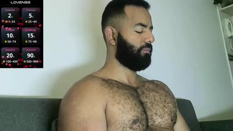 SebasRoa online show from March 6, 2025, 2:29 pm