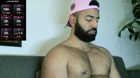 SebasRoa online show from September 16, 2025, 4:52 pm