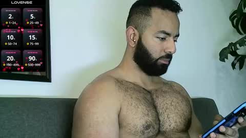 SebasRoa online show from October 17, 2025, 3:25 pm