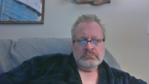Snapshot of rob872217 chatting on January 20, 2025, 1:32 pm rob872217 online show from January 20, 2025, 1:32 pm
