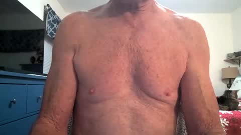 robert online show from November 19, 2025, 10:43 pm