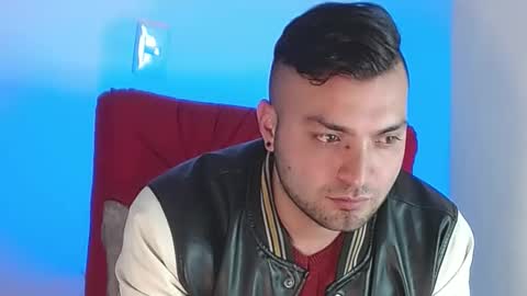 Snapshot of robert_leroy chatting on February 3, 2025, 6:34 am Stiven - online show from February 3, 2025, 6:34 am