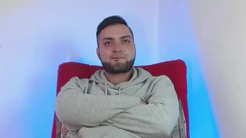 Snapshot of robert_leroy chatting on February 9, 2025, 3:56 pm Stiven - online show from February 9, 2025, 3:56 pm