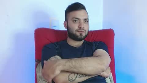 Snapshot of robert_leroy chatting on February 19, 2025, 8:52 pm Stiven - online show from February 19, 2025, 8:52 pm