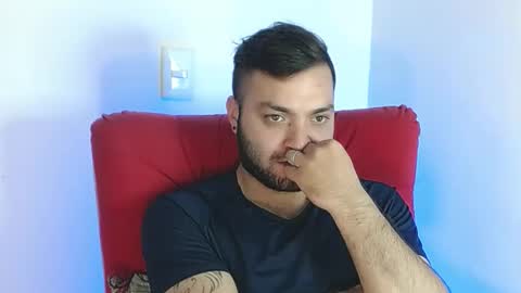 Snapshot of robert_leroy chatting on February 20, 2025, 10:05 am Stiven - online show from February 20, 2025, 10:05 am