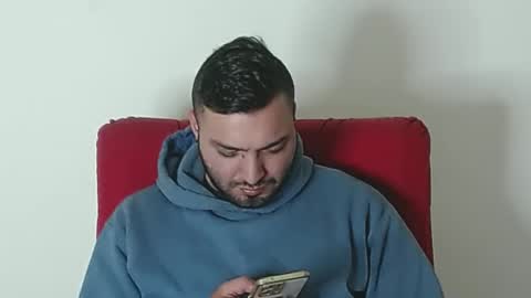 Snapshot of robert_leroy chatting on September 26, 2025, 5:44 am Stiven - online show from September 26, 2025, 5:44 am