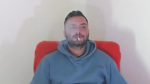 Snapshot of robert_leroy chatting on November 6, 2025, 9:37 pm Stiven - online show from November 6, 2025, 9:37 pm