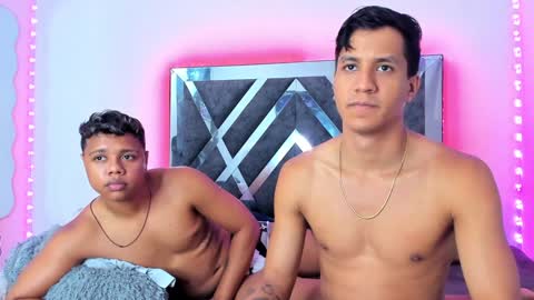 Robert Miller And Mael Thompson  online show from January 15, 2025, 4:36 am