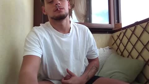 Roberto online show from September 23, 2025, 7:44 am