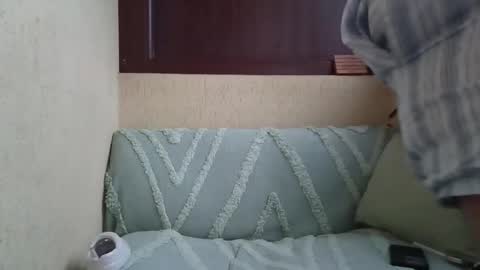 Snapshot of roberto_twink1 chatting on November 10, 2025, 11:09 am Roberto online show from November 10, 2025, 11:09 am