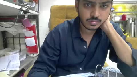 Robertsalia online show from September 25, 2025, 11:47 am