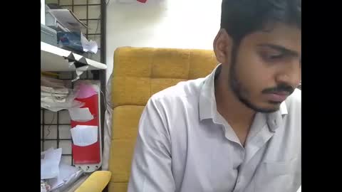 Robertsalia online show from October 30, 2025, 12:17 pm