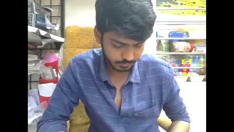 Robertsalia online show from November 15, 2025, 11:51 am