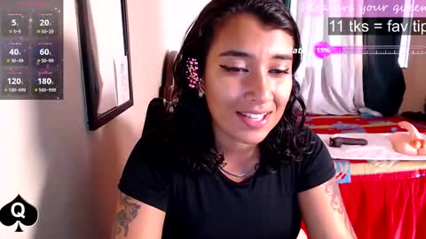 Snapshot of robin_h00t chatting on November 26, 2025, 6:20 pm Ivanna and Robin online show from November 26, 2025, 6:20 pm