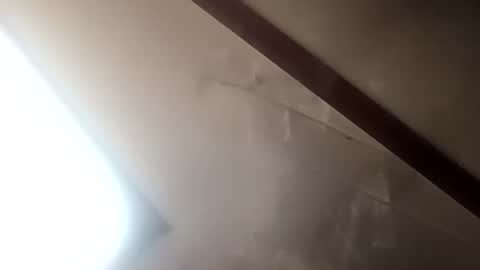 Snapshot of robincom23 chatting on September 21, 2025, 6:31 pm R online show from September 21, 2025, 6:31 pm