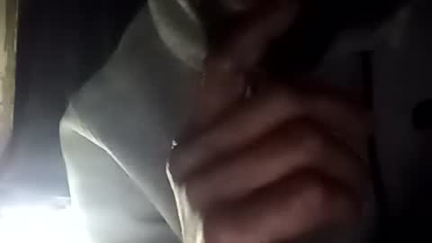 R online show from November 15, 2025, 12:02 pm