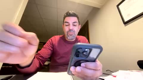 roblatino12 online show from January 10, 2025, 11:29 pm