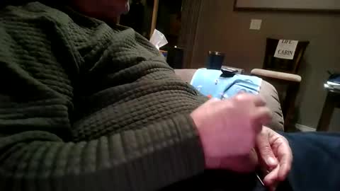 robosnoho online show from February 17, 2025, 3:36 am