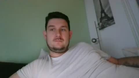 Snapshot of robtheman94 chatting on December 28, 2024, 10:44 pm Robin online show from December 28, 2024, 10:44 pm