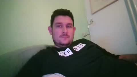 Snapshot of robtheman94 chatting on October 7, 2025, 9:34 pm Robin online show from October 7, 2025, 9:34 pm