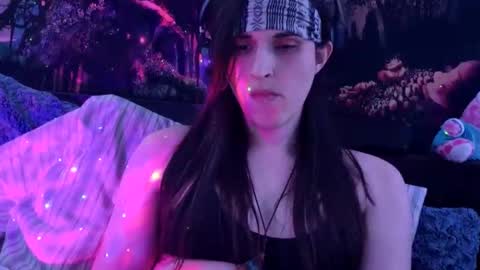 Snapshot of robyn684 chatting on November 11, 2025, 4:23 am Robyn online show from November 11, 2025, 4:23 am