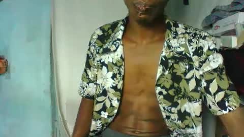 rocardo1510 online show from March 3, 2025, 4:46 pm