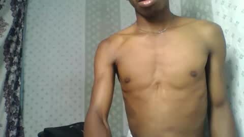 rocardo1510 online show from October 8, 2025, 7:33 pm