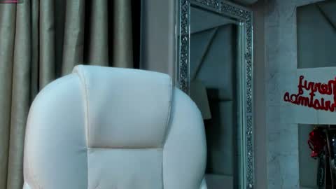 Snapshot of rocco_santos chatting on December 3, 2025, 1:02 am rocco_santos online show from December 3, 2025, 1:02 am