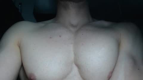 rocky muscle online show from December 4, 2025, 3:49 am