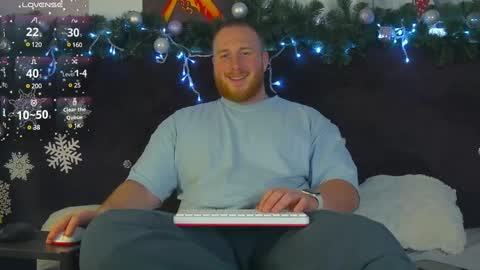 Snapshot of roddy_riss chatting on December 30, 2024, 10:43 am Roddy online show from December 30, 2024, 10:43 am