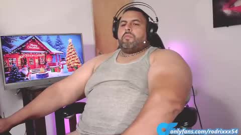 Snapshot of rodrixxx54 chatting on December 17, 2024, 12:01 am rodrixxx54 online show from December 17, 2024, 12:01 am