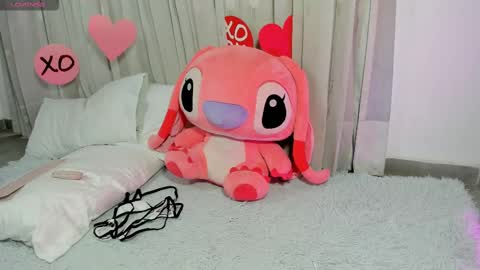 Marcela online show from February 22, 2025, 8:20 pm