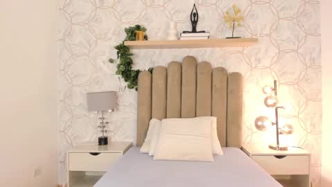   online show from January 5, 2025, 11:26 am