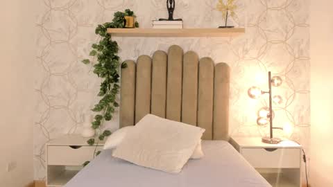   online show from February 27, 2025, 11:31 am