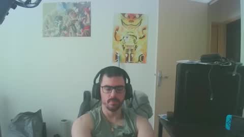 romainb72 online show from March 7, 2025, 11:07 am