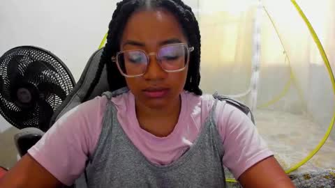 Snapshot of romantic_stargirl chatting on October 26, 2025, 4:02 pm Is A Belle online show from October 26, 2025, 4:02 pm