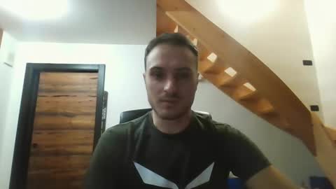 Snapshot of romanz123 chatting on December 23, 2024, 11:17 pm romanz123 online show from December 23, 2024, 11:17 pm