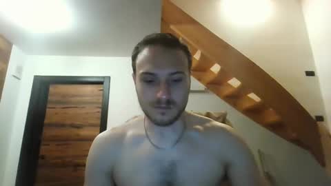 Snapshot of romanz123 chatting on October 1, 2025, 11:33 pm romanz123 online show from October 1, 2025, 11:33 pm