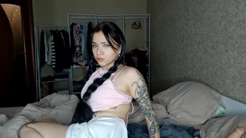 Anica online show from November 13, 2025, 10:47 am