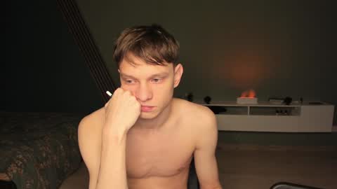 Snapshot of romeo_mercy chatting on December 10, 2024, 7:16 am Romeo online show from December 10, 2024, 7:16 am