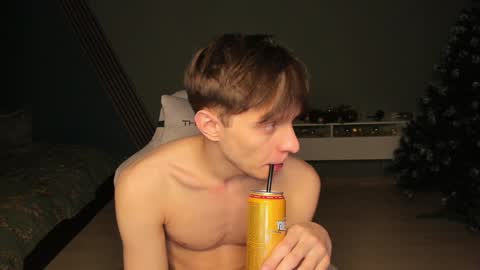 Snapshot of romeo_mercy chatting on January 6, 2025, 7:09 am Romeo online show from January 6, 2025, 7:09 am