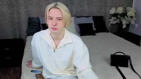 ron vilsx online show from November 13, 2025, 8:46 am