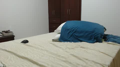 Snapshot of ronadeivid39 chatting on November 22, 2025, 11:42 am online show from November 22, 2025, 11:42 am