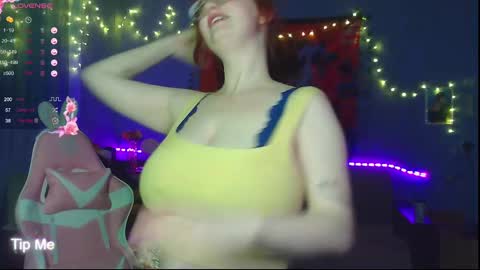 Snapshot of roniya_v chatting on December 4, 2024, 6:17 pm Spicy lady Kristy online show from December 4, 2024, 6:17 pm