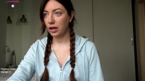 Snapshot of ronny_ponny chatting on February 1, 2025, 10:15 am RonnyPonny online show from February 1, 2025, 10:15 am