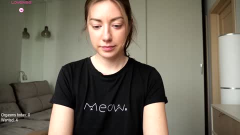 Snapshot of ronny_ponny chatting on November 8, 2025, 10:26 am RonnyPonny online show from November 8, 2025, 10:26 am