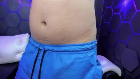  MIA AND PAUL online show from February 5, 2025, 2:08 am