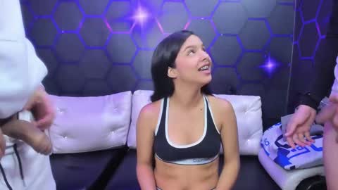  MIA AND PAUL online show from March 12, 2025, 2:20 am