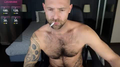 Snapshot of roryreed chatting on November 16, 2025, 12:11 pm Rory Reed online show from November 16, 2025, 12:11 pm