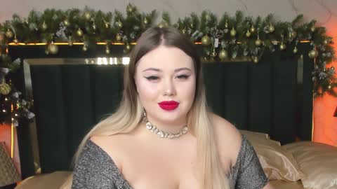 Chloe online show from December 25, 2024, 3:08 am